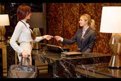 Tecnología de automatización del efectivo en el sector hotelero