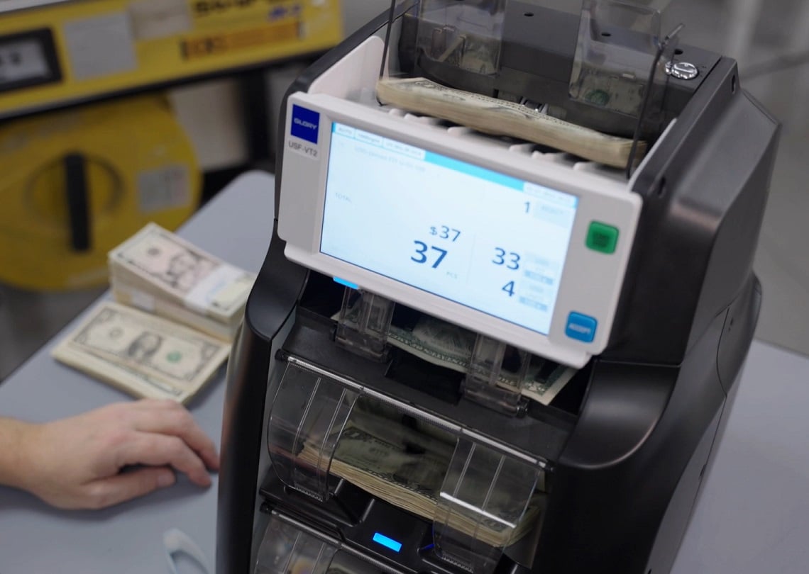 /GloryGlobal/Generic imagery 1140x810/CIT-brochure-1140x810