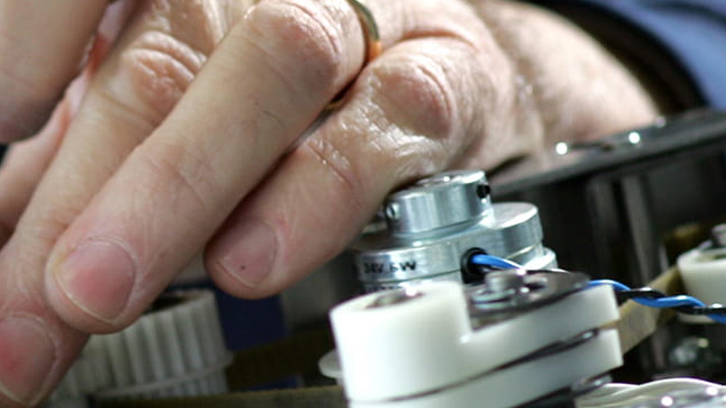 Fixing-machine-1440x810