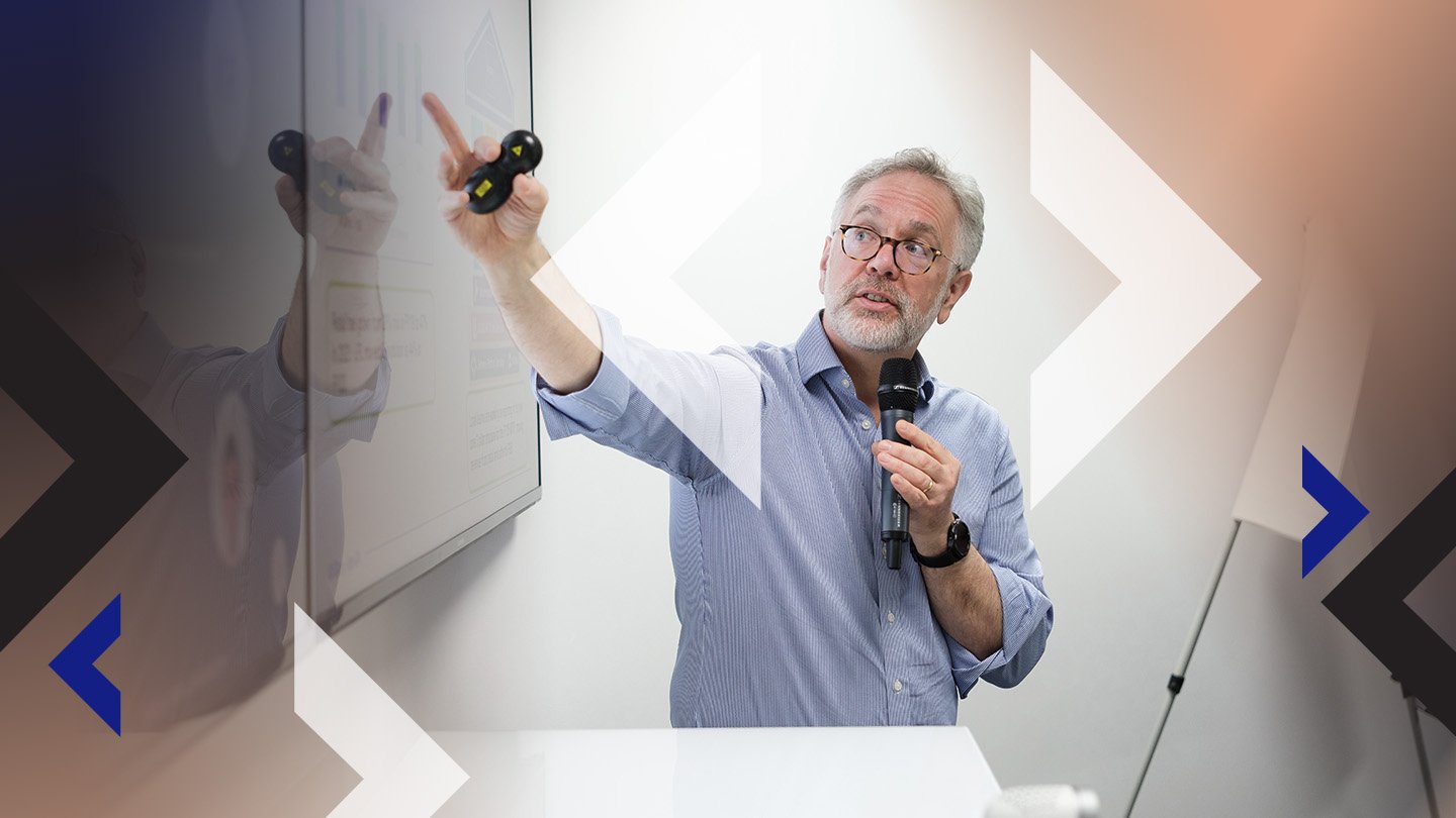 Glory_EVP_17_chevrons