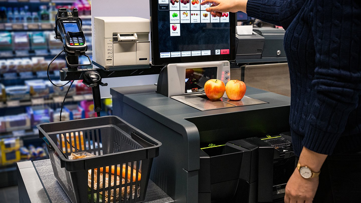 generic imagery_retail-selfcheckout_ch-de_1440x810