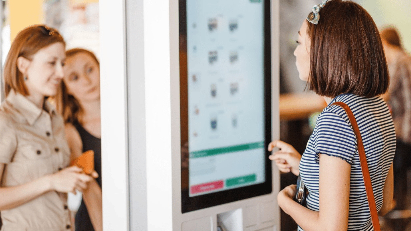 Kiosk_white screen_1440x810