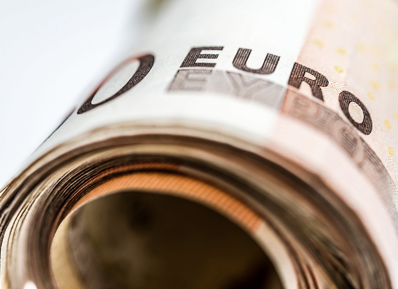 Another Euro Note Again